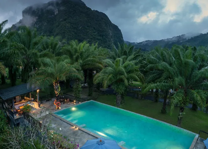 Krabi Green Hill Pool Villas