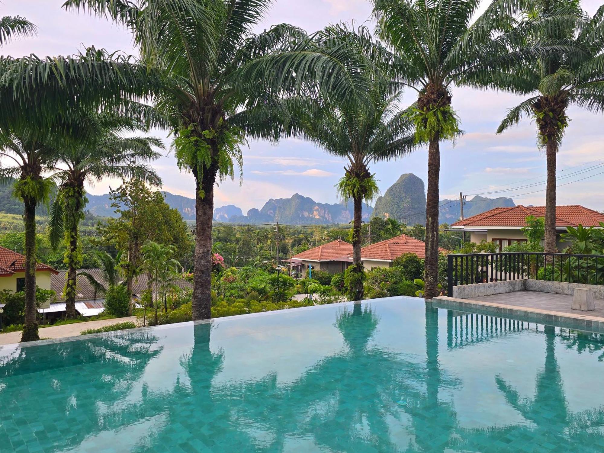 Villa Krabi Hill Pool *